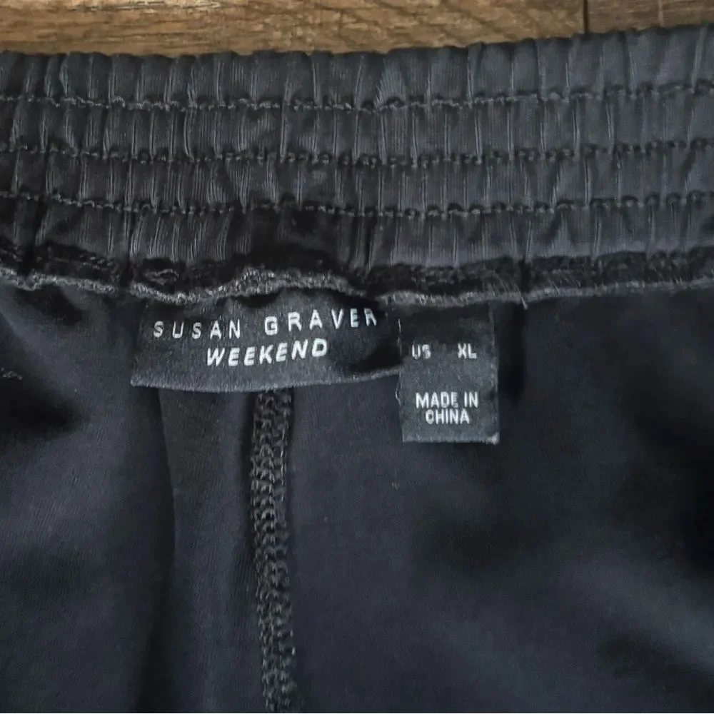 Susan Graver Weekend women’s size XL 18-20 black pull on cargo Capri ankle pants - Picture 4 of 9
